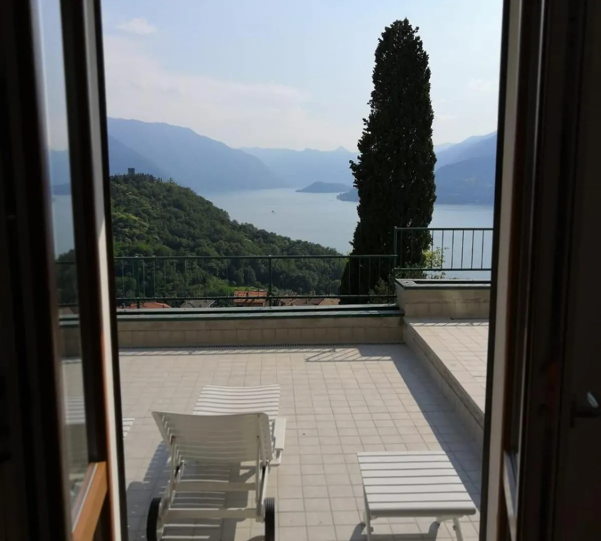 Punto Di Vista - A Real Paradise Перледо Италия